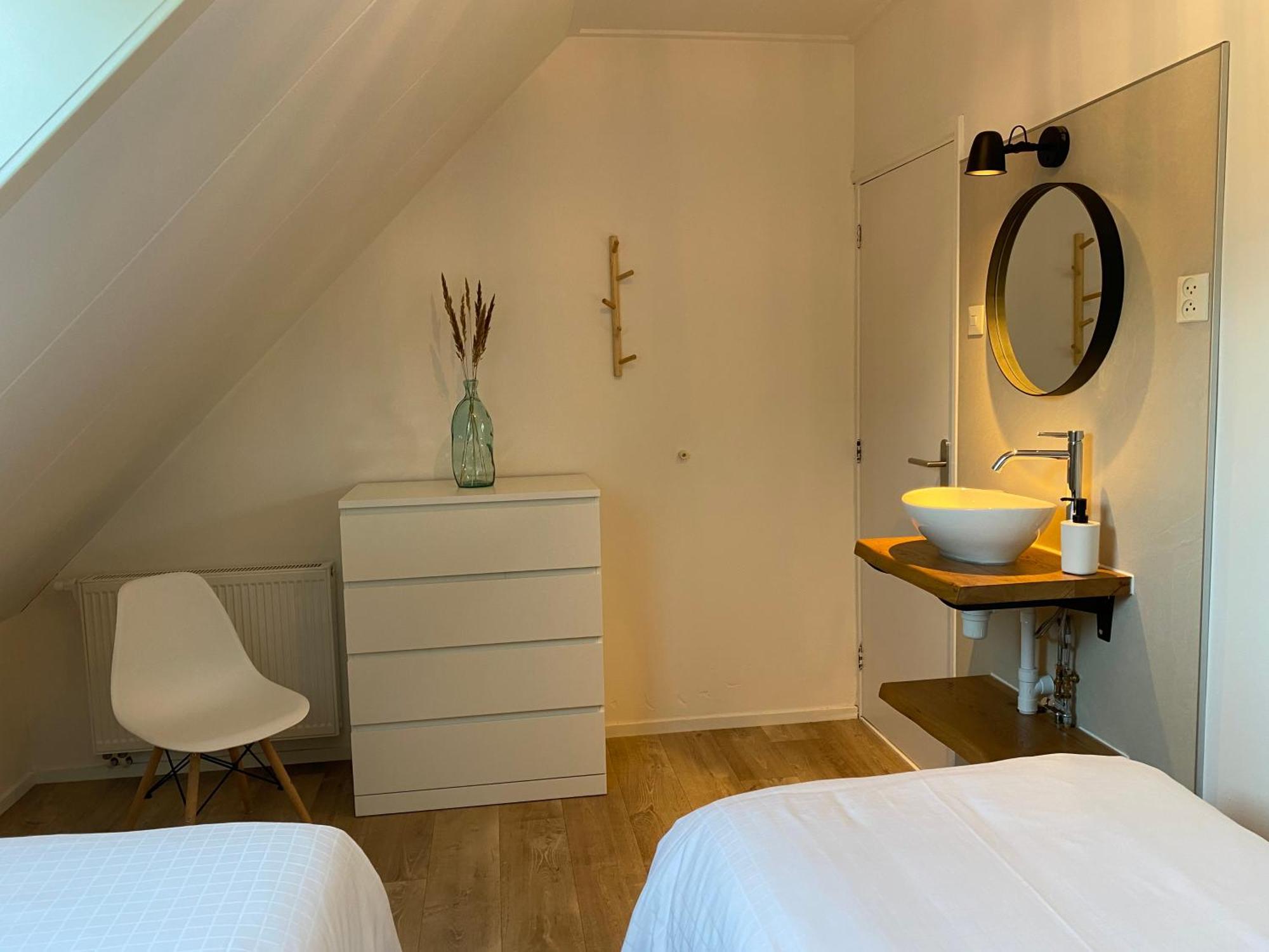 Villa De Leeuwerik De Koog  Habitación foto